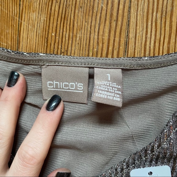 Chicoβs Blouse - Picture 3 of 10